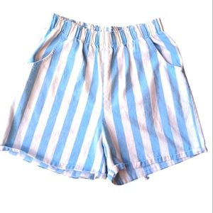 Vintage high waist striped shorts